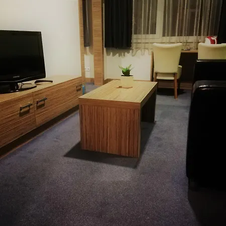 Hotelik Kosice 3* Košice